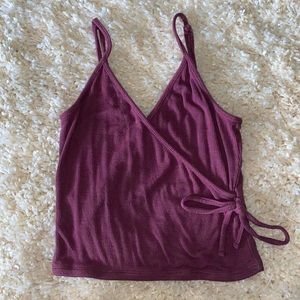 GARAGE: maroon tank xs